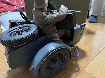 『インディ・ジョーンズ／最後の聖戦』　サイドカーシーン再現フィギュア インディ・ジョーンズ／最後の聖戦』 サイドカーシーン再現